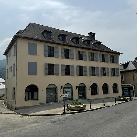 Les Maisons Des Pyrenees - Lourdes Saint-Pe-de-Bigorre Exterior photo