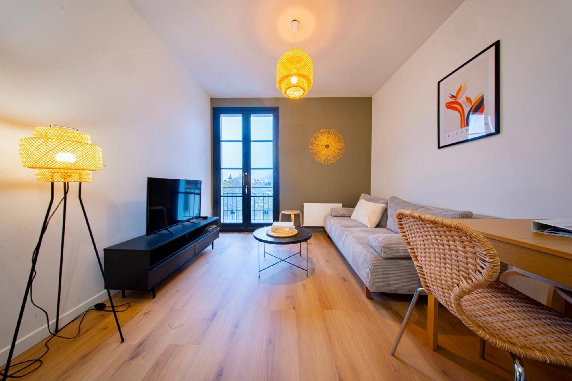 Les Maisons Des Pyrenees - Lourdes Apartment